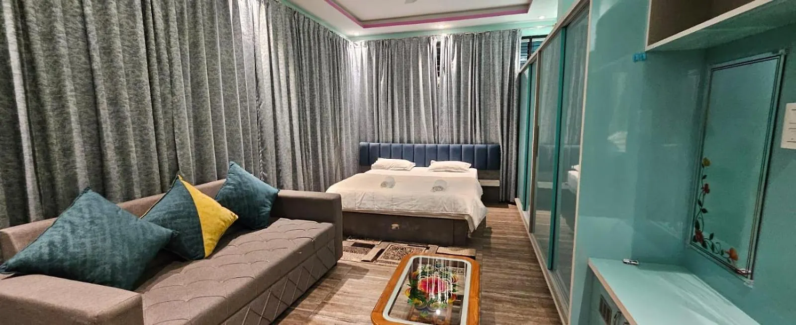 Krish Premium Service Apartment Mysore
