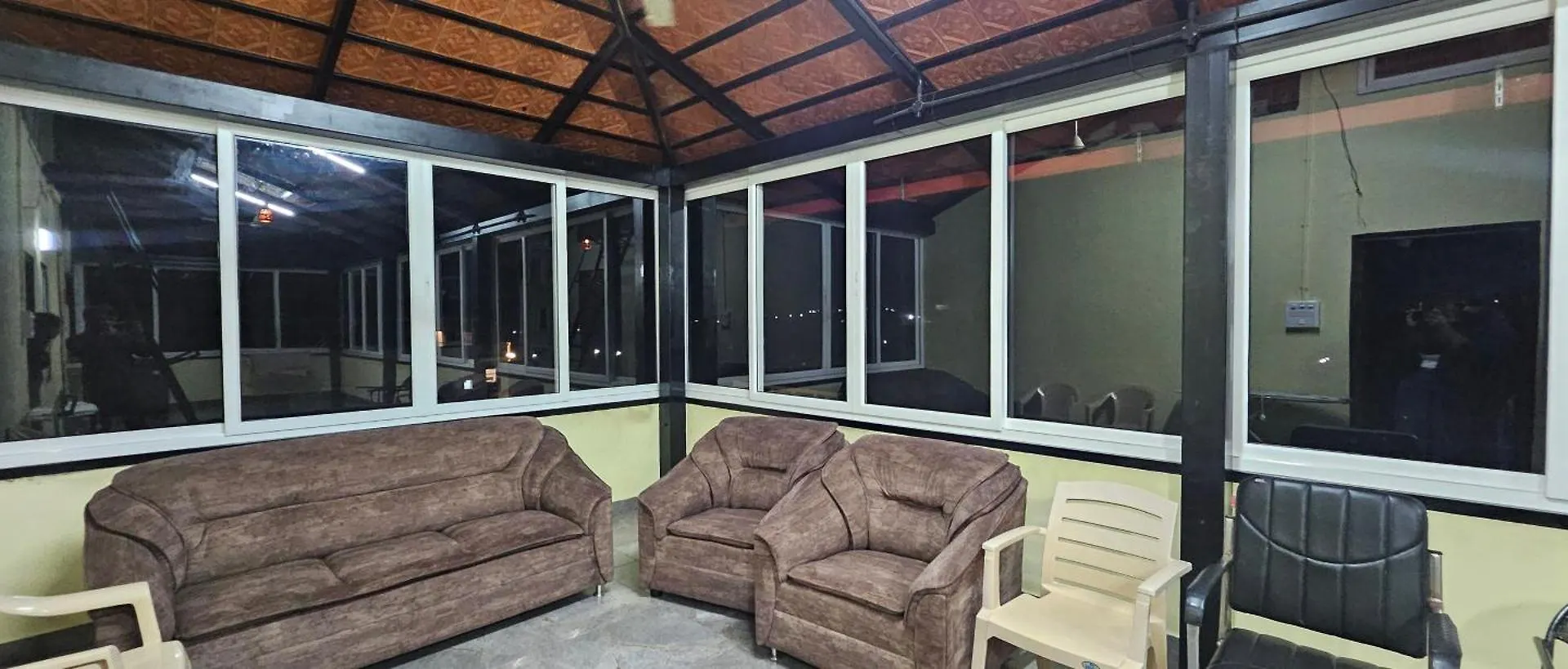 Krish Premium Service Apartment Mysore